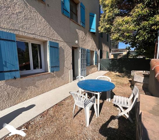 Appartement à louer 855 € CC Aubagne 2 p 43 m² DPE E