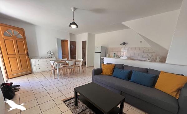 Appartement à louer 855 € CC Aubagne 2 p 43 m² DPE E
