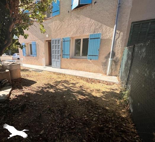 Appartement à louer 855 € CC Aubagne 2 p 43 m² DPE E