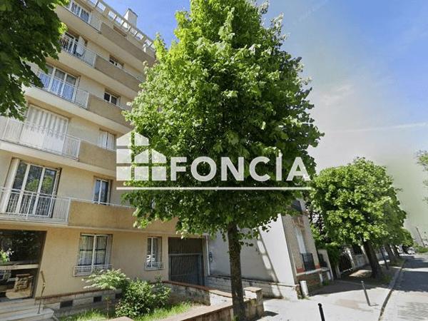 Location Parking - 40 RUE SAINT HILAIRE La Varenne Saint Hilaire 94210