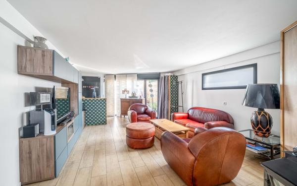 Maison à vendre    4 pièces • 106,21 m2 Viroflay