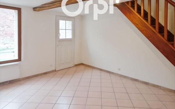 Maison à louer    2 pièces •  Mareuil-la-Motte