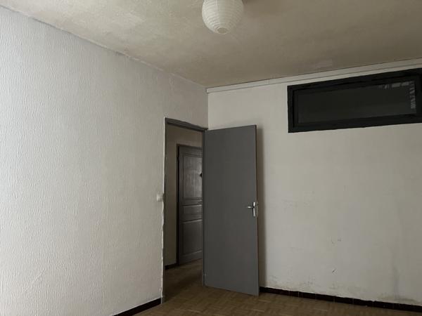 À vendre - Immeuble 174 m² situé à Bédarieux (34600)
