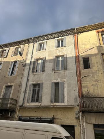 À vendre - Immeuble 174 m² situé à Bédarieux (34600)
