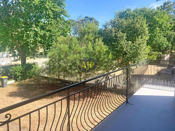 Maison à vendre Soulac Sur Mer - 7 pièces, 160m² avec 5 chambre(s) à 432 755€ - AJP Soulac Immobilier