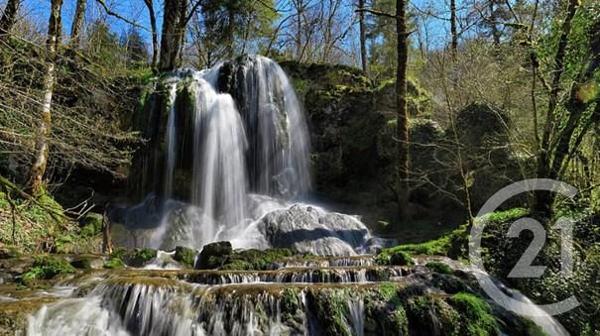 Maison à vendre  1 pièce - 530 m2 PIERREFONTAINE LES VARANS - 25