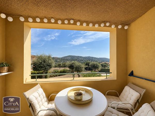 Appartement à vendre 2 pièces 26.5m² Roquebrune-sur-Argens (83380)