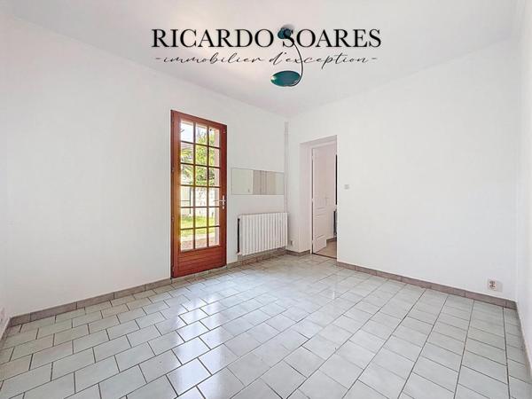 60700 SAINT-MARTIN-LONGUEAU / LONGÈRE 176m2 AU SOL / 3 CHAMBRES / GRAND SÉJOUR / TERRAIN 778m2