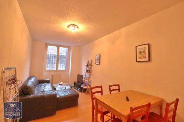 Appartement à louer 3 pièces 67.86m²