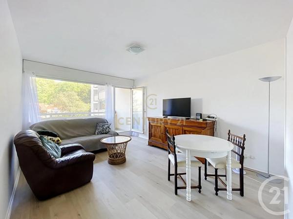 Appartement F4 à vendre  4 pièces - 83 m 2   CHAMPS SUR MARNE  - 77