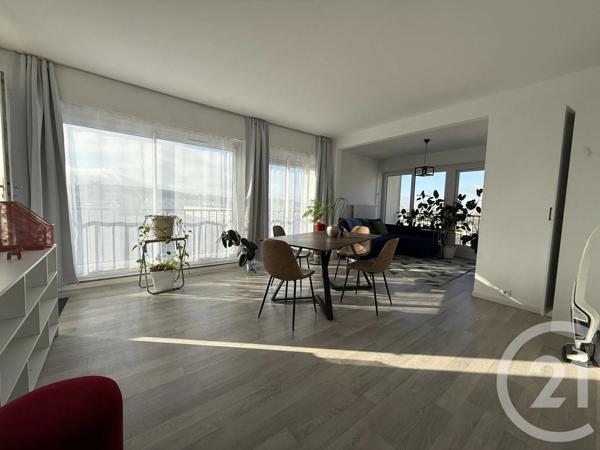Appartement F4 à vendre  4 pièces - 83 m 2   CHAMPS SUR MARNE  - 77