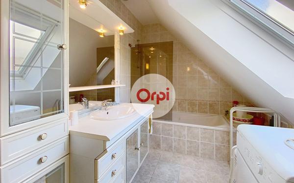 Maison à vendre    5 pièces •  Damgan