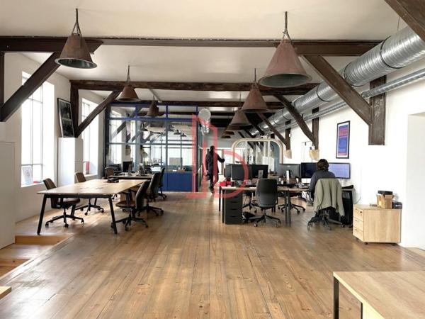 Bureau de 515 m² à louer à Bordeaux Chartrons