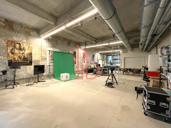 Bureau de 515 m² à louer à Bordeaux Chartrons