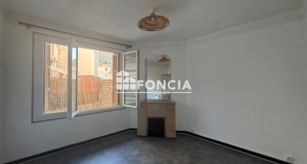 À vendre Appartement 3 pièces 78 m² - Digne-les-bains 04000