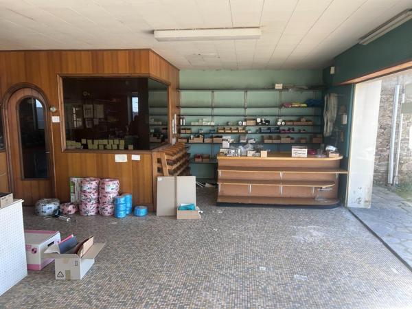Ensemble Immobilier a fort potentiel Santec Centre