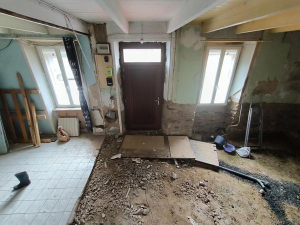 Maison en pierre à rénover