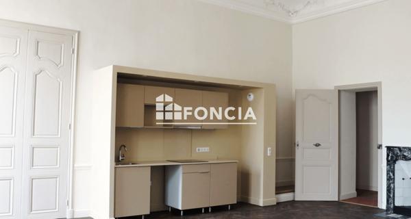 Location Appartement 3 pièces 96.26 m² - Avignon 84000