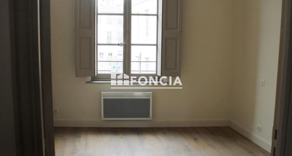 Location Appartement 3 pièces 96.26 m² - Avignon 84000