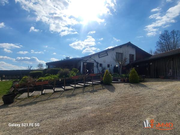 Fonds de commerce à vendre, 385 m² - Le Passage 38490