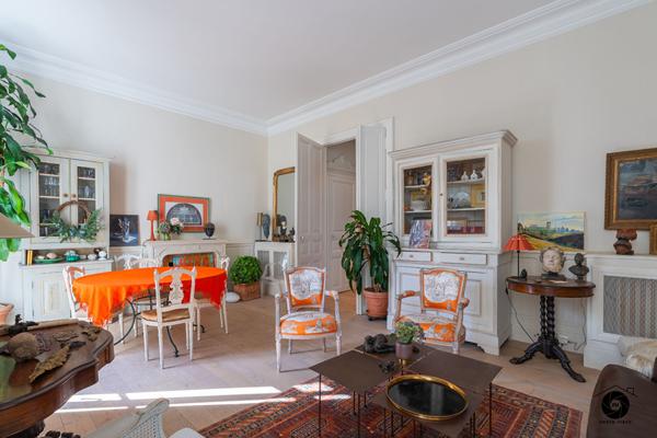 A vendre - Bien d'exception au coeur d'Angers - Appartement de 100 m² sur la Place du Ralliement "Angers Hypercentre"