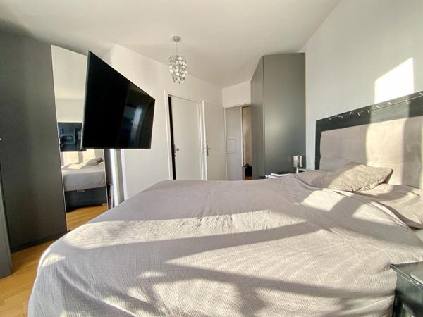 Appartement  3 chambres 85 m2 avec balcon