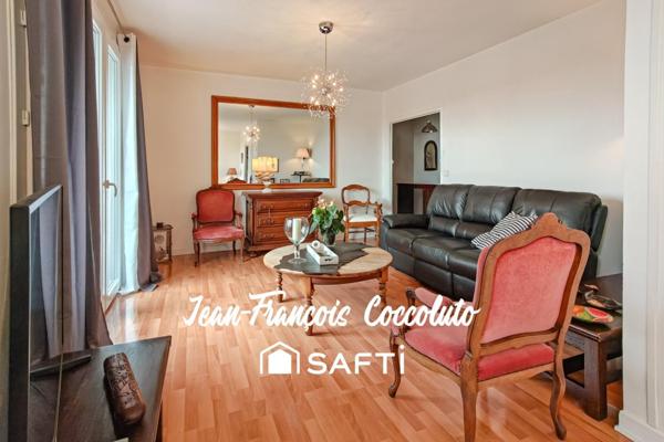 Très beau T3 avec balcon, ascenseur et garage