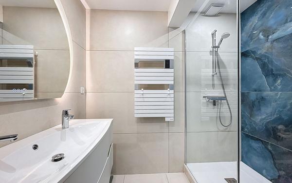 Appartement à vendre    3 pièces • 67,79 m2 Le Cannet