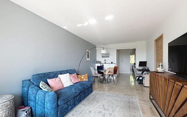 Appartement à vendre    3 pièces • 67,79 m2 Le Cannet