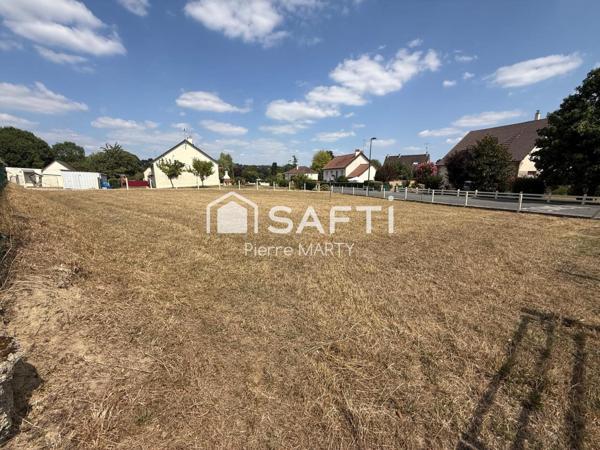 Terrain 816m²