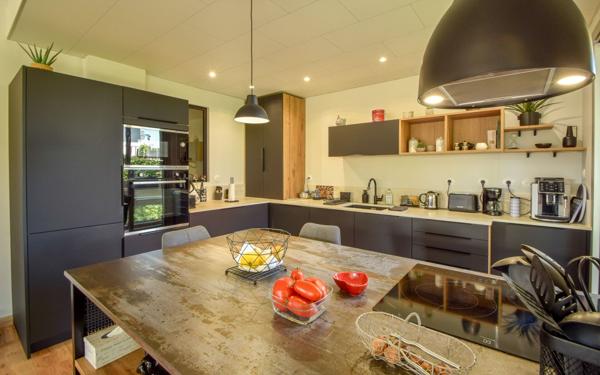 Appartement à vendre    4 pièces • 103,51 m2 Pau