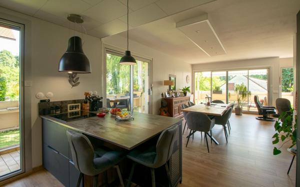 Appartement à vendre    4 pièces • 103,51 m2 Pau