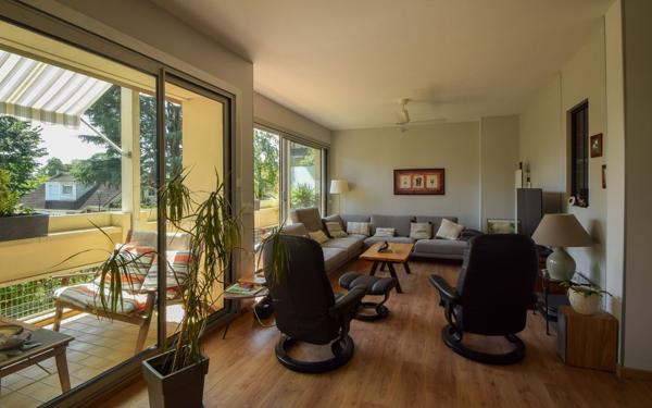 Appartement à vendre    4 pièces • 103,51 m2 Pau