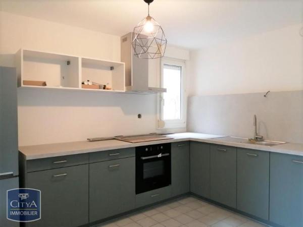Appartement à louer 3 pièces 69.74m² Montpellier (34000)