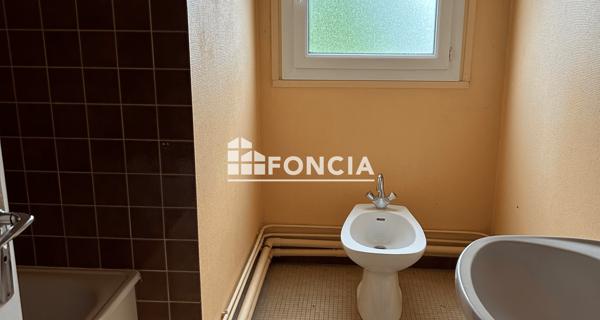 À vendre Maison 5 pièces 109 m² - Poilly-lez-gien 45500