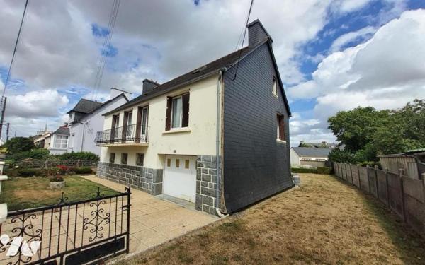 CARHAIX - MAISON 5 PIECES
