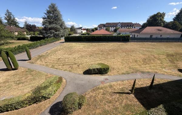 Vente Appartement P2 38 hab par état - balcon 6m². Pont-de-beauvoisin