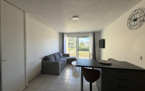 Vente Appartement P2 38 hab par état - balcon 6m². Pont-de-beauvoisin