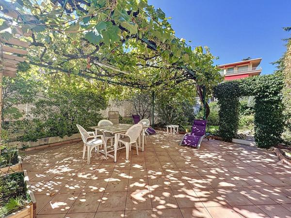 Maison à vendre    5 pièces • 150,87 m2    Menton