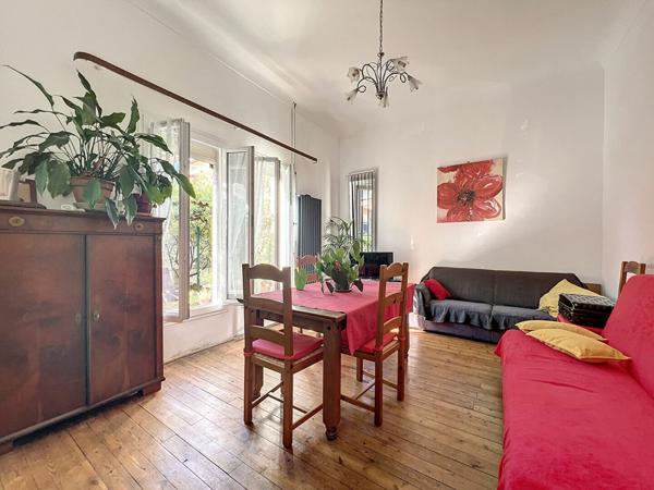 Maison à vendre    5 pièces • 150,87 m2    Menton