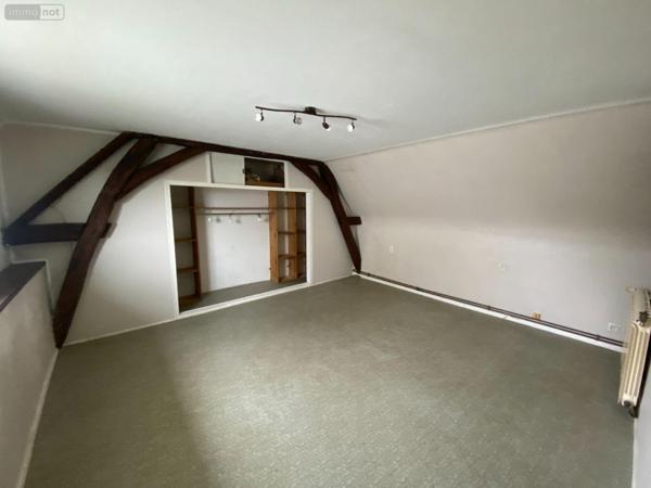 Maison de ville à vendre à Mayet dans la Sarthe (72360), ref : MAIS/0061