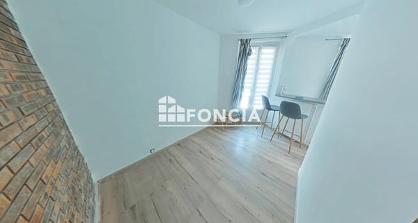 Location Appartement 2 pièces 24.8 m² - Saint-ouen-sur-seine 93400