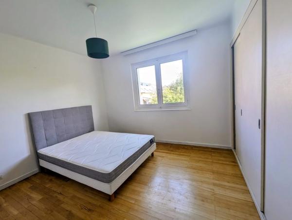 Maison traditionnelle de 7 pièces