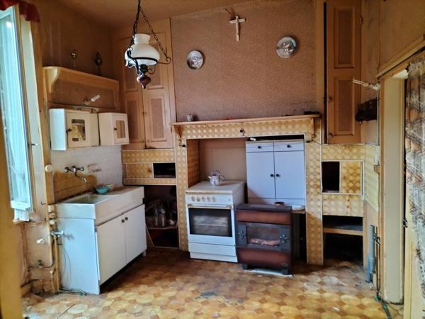 Maison à vendre 20 000 € Sainte-Fortunade 6 p 128 m² DPE G