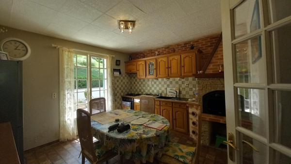 Maison 165m2, 3/4 chambres, piscine, garage, terrain 6033m2