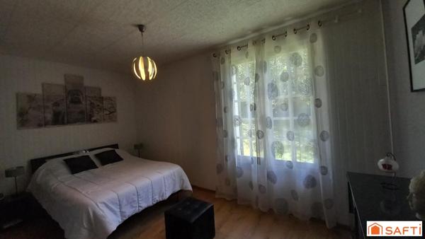 Maison 165m2, 3/4 chambres, piscine, garage, terrain 6033m2