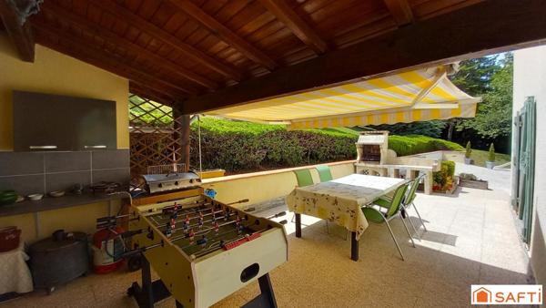 Maison 165m2, 3/4 chambres, piscine, garage, terrain 6033m2