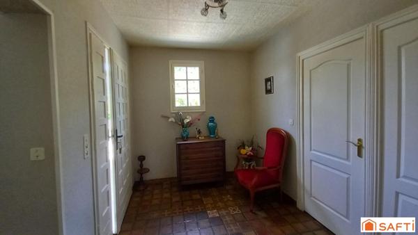 Maison 165m2, 3/4 chambres, piscine, garage, terrain 6033m2