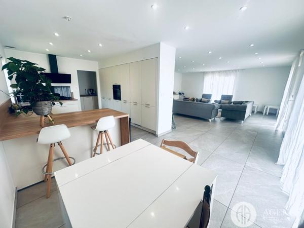 Serrières (07340) Villa