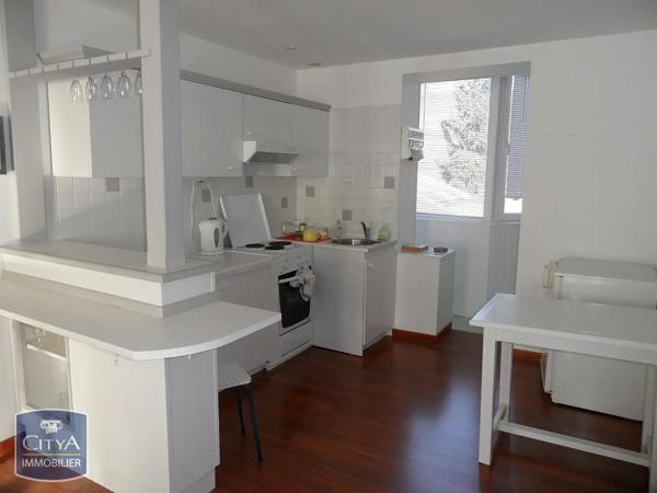 Appartement à louer 2 pièces 53.84m² Lille (59000)